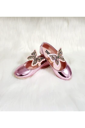 کالج بچگانه patik-ayakkabi