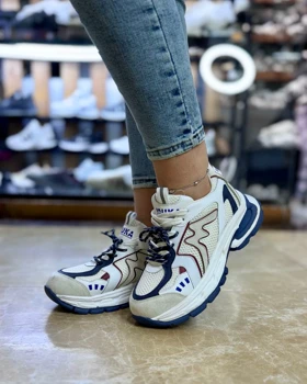 کتانی لژدار زنانه مدل M2