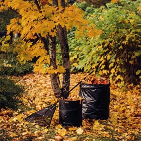 کیسه کمپوست FISKARS SOLID POP-UP 56L