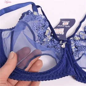 ست شورت و سوتین زنانه پانیذ مدل 9028 رنگ سرمه ای