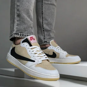 نایک ایر جردن 1 بدون ساق تراویس اسکات سفید خردلی ( Nike Air Jordan 1 Low Travis Scott WY)