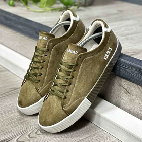 کفش اسپرت پول اند بیر pull&bear رنگ زیتونی رویه حوله ای