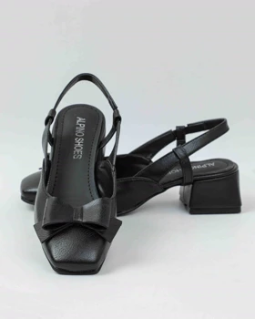 1018 - کفش مارجین پشت‌باز پاپیونی