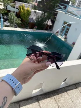 عینک آفتابی (فریم فلزی) Prada