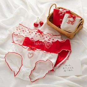 شورت Love قرمز (سایز 38 الی 42)