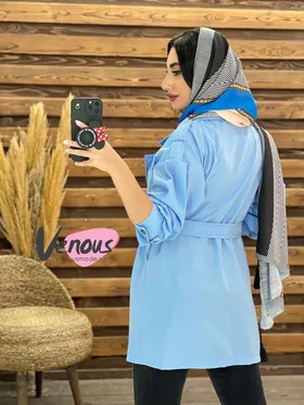 مانتو داکرون یقه پیرسینگ