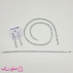 سرویس زنانه تنیسی مدل نقره ای با نگینهای سفید مربع کد 530