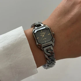 ساعت زنانه سیتیزن اسپشیال تیتانیوم کد 782