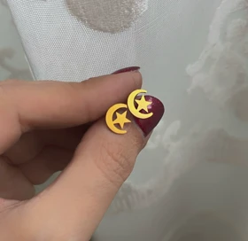 گوشواره میخی استیل طرح ماه و ستاره – ضد حساسیت و رنگ ثابت