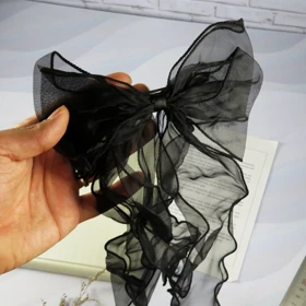 گیره مو زنانه مدل فرانسوی پاپیون آویز دار کد 3170