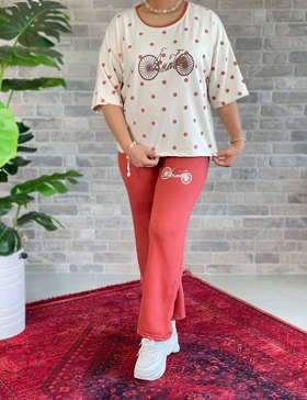 ست تیشرت و شلوار دوچرخه کد : 0588