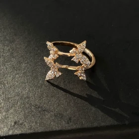 انگشتر پروانه