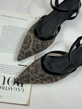 پاشنه نوک تیز 4074