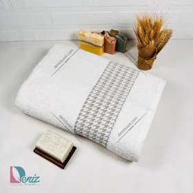 حوله استخری طرح پیچازی رنگ شیری