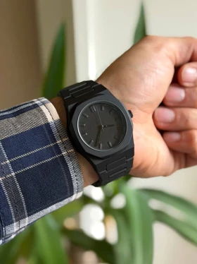 ساعت مچی مردانه فول بلک carbon-new مارک میلانو Milano تمام مشکی