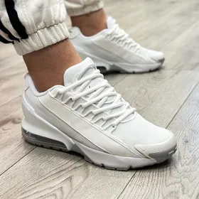 کتانی مردانه مدل نایک ایرمکس پلاس nike air max رنگ مشکی کپسول دار