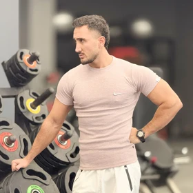 تیشرت فیت شرت نایک صورتی کم رنگ