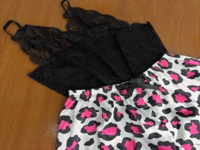 ست نیمتنه گیپور و شلوارک طرح پلنگی 010