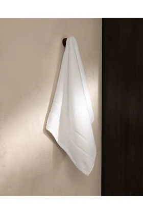 حوله صورت Madame Coco مدل Celine پنبهای - سفید