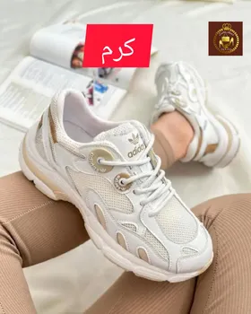 کتانی اسپرت ورزشی باشگاهی زنانه آدیداس دکمه‌ای