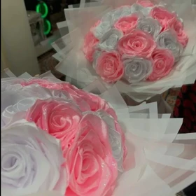 گل رز جاودان 14 شاخه دو رنگ