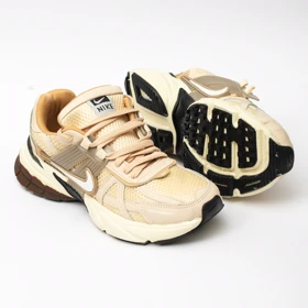 کفش کتانی نایک V2K Run کرم قهوه ای کد 294760