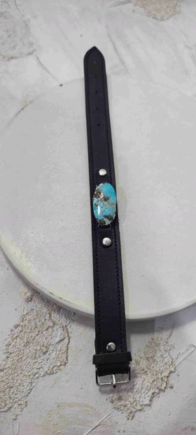 دستبند چرمی با سنگ فیروزه نیشابور اصل کد 3