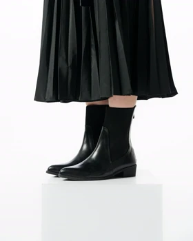 نیم بوت زنانه استرادیواریوس مدل Stradivarius Ankle Boots - BTB50