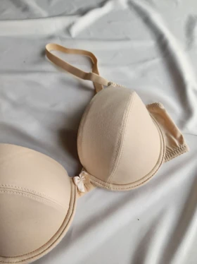 سوتین ابرنازک فنردار NBB کد :1204