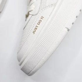 کفش و کتانی اسپرت مردانه مدل نایک NIKE رنگ سفید