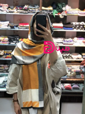 شال خردلی طراحی دلینا