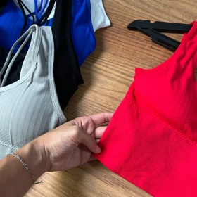 نیم‌تنه توت فرنگی