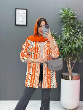 مانتو طرحدار سنتی دکمه فلزی
