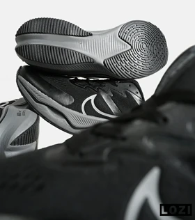 کفش کتانی مردانه و زنانه مشکی طوسی NIKE zoom x smiley