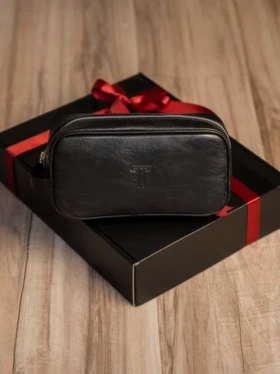 کیف دستی washbag مشکی کارلوتی کد b160