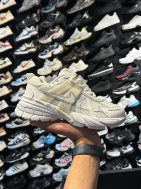 کتانی V2Kزنانه سفید