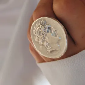 انگشتر ورشو طرح سکه سزار