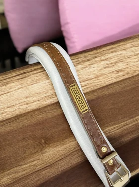 دستبند چرم طبیعی یراق ورساچ کد 3335050