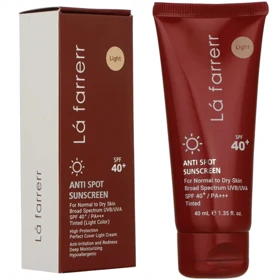 کرم ضد آفتاب رنگی لافارر مناسب پوست خشک و معمولی با SPF40 حجم 40ml
