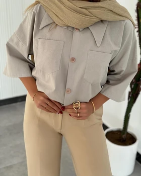 شومیز دکمه چوبی