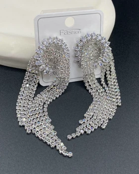 گوشواره جواهری پر کار کد gnj10022 گالری موژان حیدری
