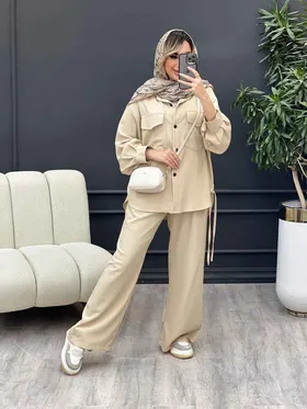ست مانتو و شلوار پایین بند دار