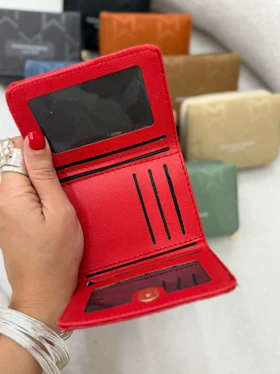 کیف پول و جاکارتی لنیا