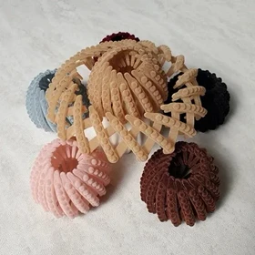 گیره چنگکی گوجه ای مو شمعی دخترانه طرح مخملی برامده