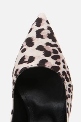 کفش پاشنه‌دار yaya-by-hotic yaya-by-hotic