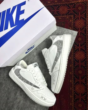 کتانی جردن تراویس نورث فیس