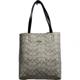 کیف دوشی زنانه برند کوچ مدل ایستاده چرم صنعتی طرح Coach مشکی