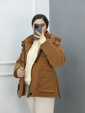 کاپشن سلنا
