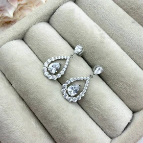 گوشواره جواهری مجلسی طرح اشک