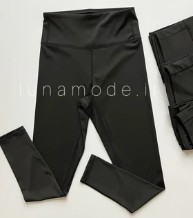 لگ ورزشی زنانه فلامنت بیسیک